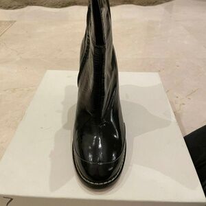 NEW!! Chloe Black Patent Leather Wedge Boots